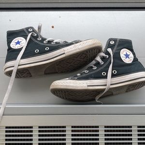 Converse High Top Chuck Taylors. Youth Size 3